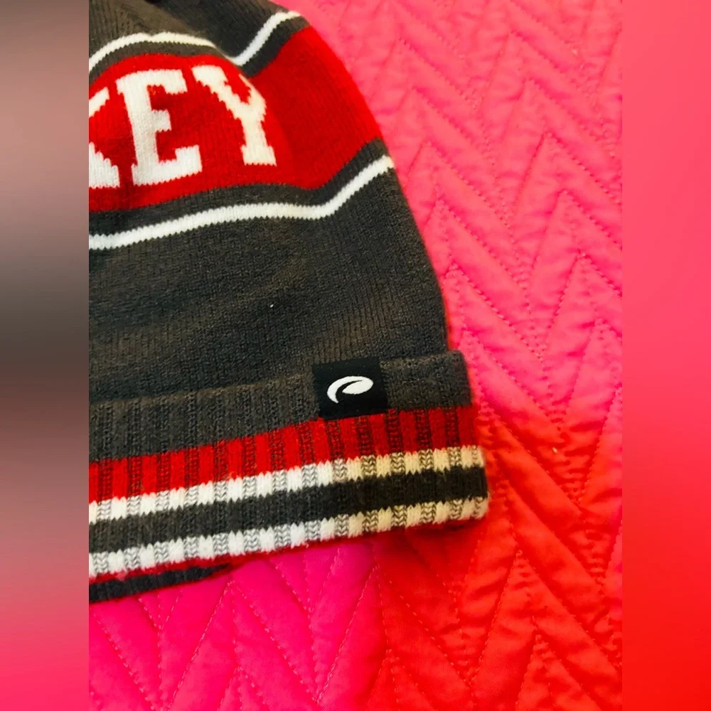FALCONS Pom-Pom Beanie - Red, Black, and White